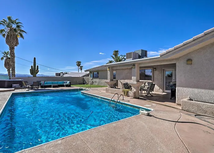 Putting And Pool Table Havasu Gem! Holiday home *
