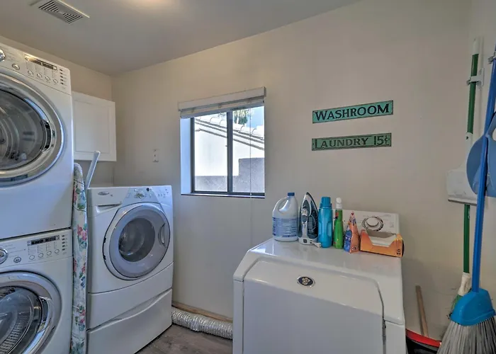 Holiday home Putting And Pool Table Havasu Gem! Lake Havasu City