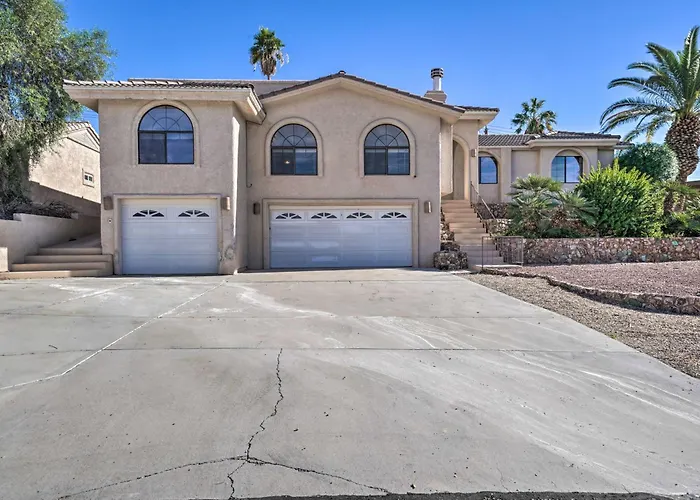 Putting And Pool Table Havasu Gem! Holiday home
