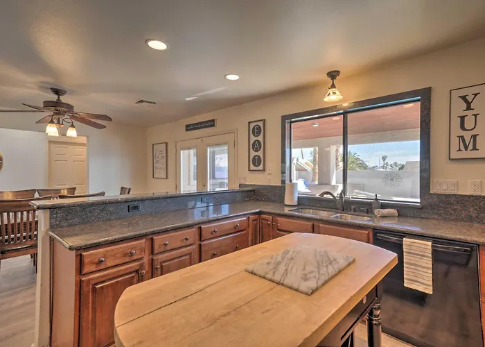 Putting And Pool Table Havasu Gem! Lake Havasu City