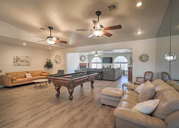 Holiday home Putting And Pool Table Havasu Gem! *