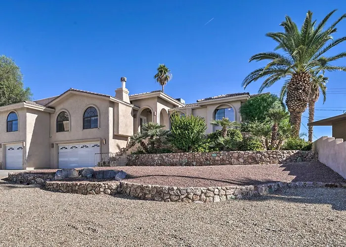 Putting And Pool Table Havasu Gem! Holiday home Lake Havasu City